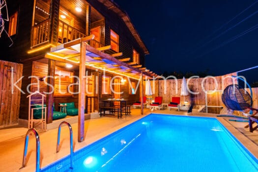 No.1009 | Ahşap Villa Müstakil Havuzlu Kaş