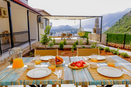 No.2007 | Kaş Kiralık Deniz Manzaralı 2+1 Apart