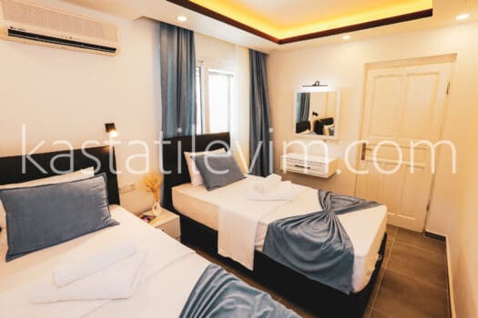 No.2008 | Kaş Kiralık Deniz Manzaralı 2+1 Apart