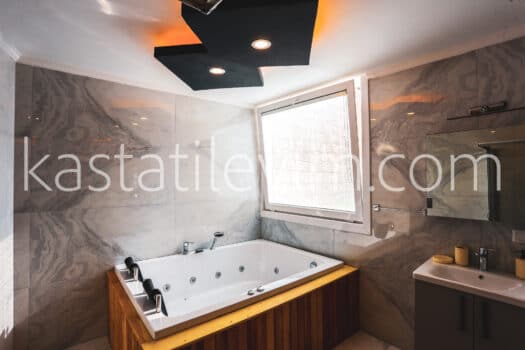 No.2008 | Kaş Kiralık Deniz Manzaralı 2+1 Apart