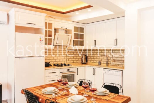 No.2008 | Kaş Kiralık Deniz Manzaralı 2+1 Apart